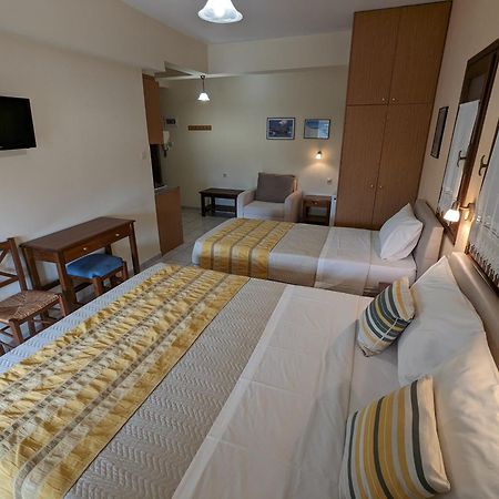 Pagaseon Rooms And Apartments Kala Nera Exterior foto