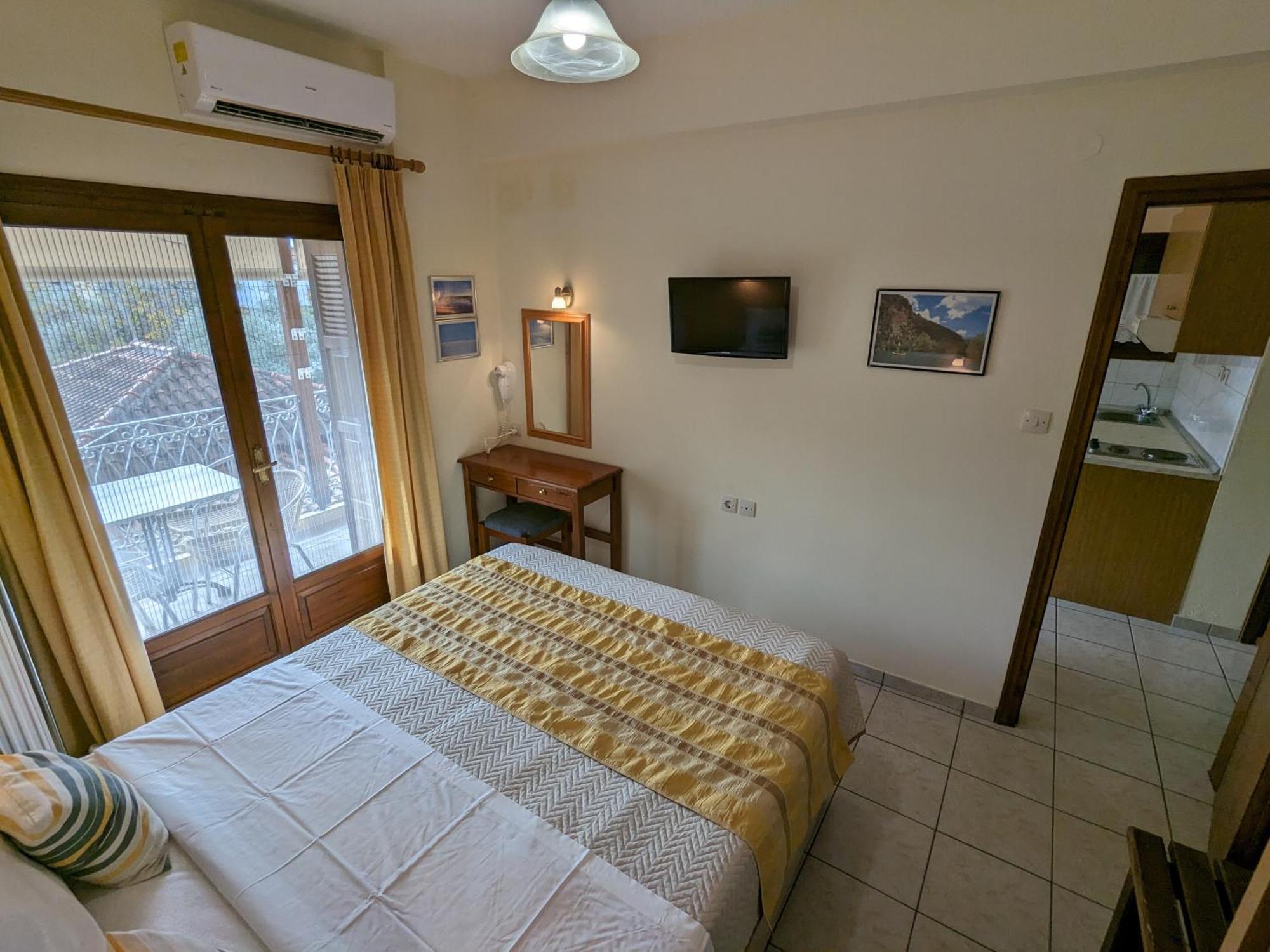 Pagaseon Rooms And Apartments Kala Nera Exterior foto