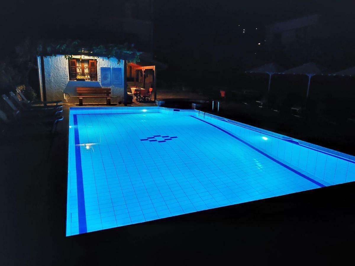 Pagaseon Rooms And Apartments Kala Nera Exterior foto